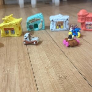 Vintage flint stone McDonald’s toys